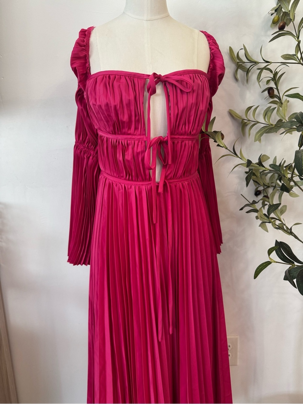 ALAMOUR - Hot Pink Analu Dress - Picture 7 of 8